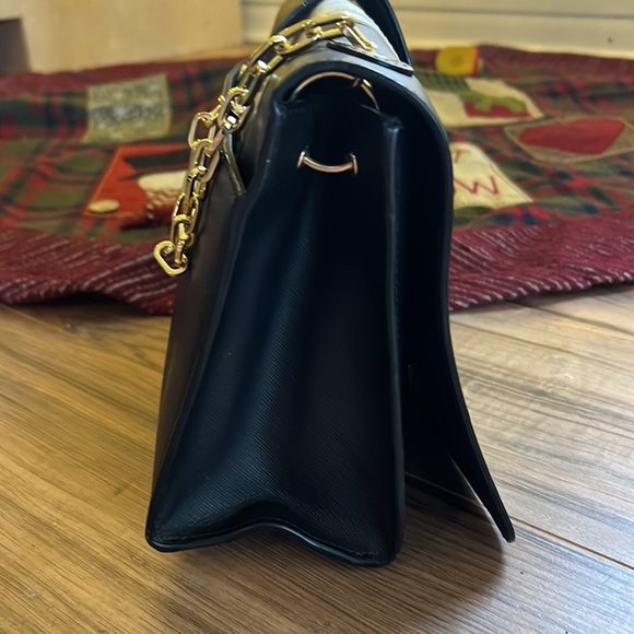 Tory Burch Navy/Ivory Shoulder Bag - Picture 5 of 17